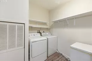 260 21st St, Albany, OR 97322 - Photo 25