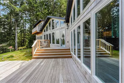 384 Sunset Blvd, Cannon Beach, OR 97110 - Photo 39