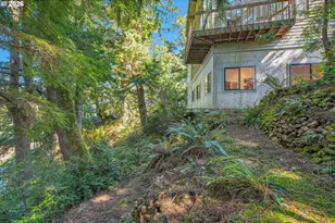 527 Eagles Nest Ln, Gleneden Beach, OR 97388 - Photo 33