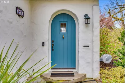 3830 NE Wistaria Dr, Portland, OR 97212 - Photo 5