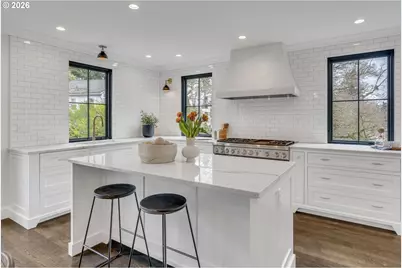 3830 NE Wistaria Dr, Portland, OR 97212 - Photo 17