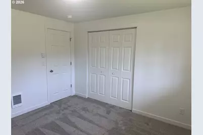 25647 Jeans Rd, Veneta, OR 97487 - Photo 15