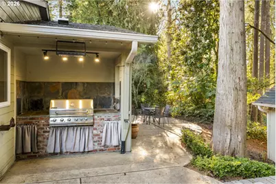 4520 Calaroga Dr, West Linn, OR 97068 - Photo 41