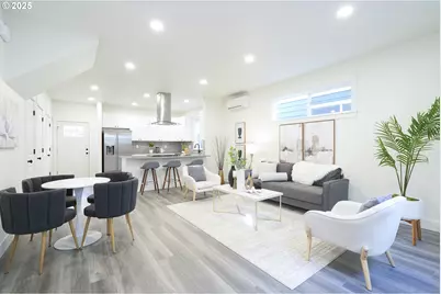 6537 SE Woodstock Blvd, Portland, OR 97206 - Photo 5