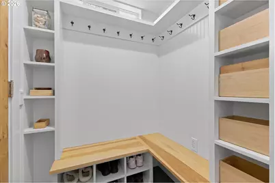 537 SE Spokane St, Portland, OR 97202 - Photo 17