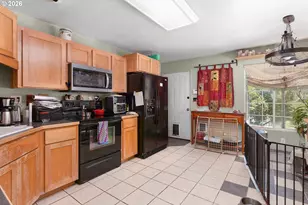 1620 NE Winter St, Roseburg, OR 97470 - Photo 7