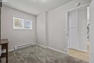 547 Fir St, Woodburn, OR 97071 - Photo 21