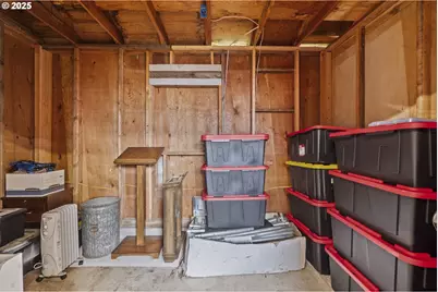 547 Fir St, Woodburn, OR 97071 - Photo 29