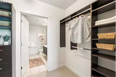 949 NW Overton St #402, Portland, OR 97209 - Photo 23