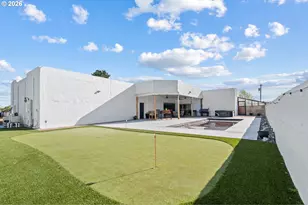 832 E Main St, Hermiston, OR 97838 - Photo 33