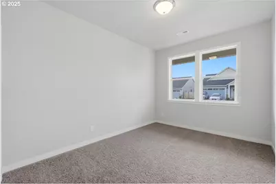 405 S Cedar St, Yamhill, OR 97148 - Photo 15