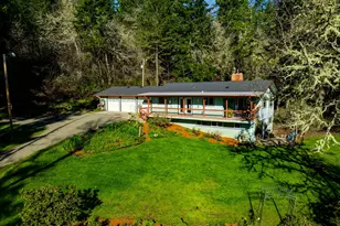 29625 Gimpl Hill Rd, Eugene, OR 97402 - Photo 9