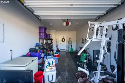 752 Madison St, Coos Bay, OR 97420 - Photo 25