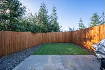 752 Madison St, Coos Bay, OR 97420 - Photo 23