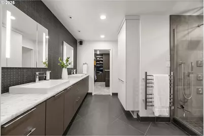 3115 SW Bennington Dr, Portland, OR 97205 - Photo 19