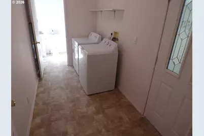 1770 18th Ct, Florence, OR 97439 - Photo 7