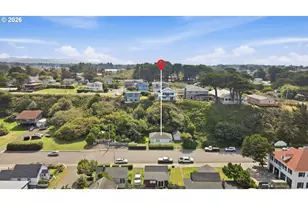 325 1st St SW, Bandon, OR 97411 - Photo 39