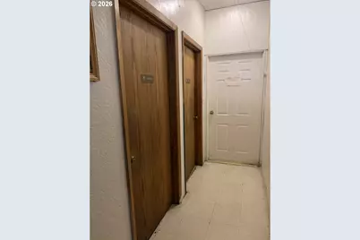 109 N Main St, Mount Angel, OR 97362 - Photo 13