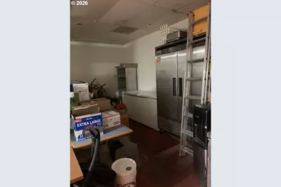 109 N Main St, Mount Angel, OR 97362 - Photo 17