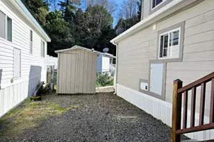 16219 Lower Harbor Rd, Brookings, OR 97415 - Photo 5