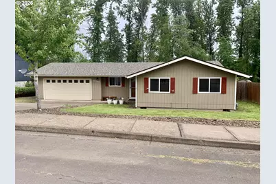 2080 W Harrison Ave, Cottage Grove, OR 97424 - Photo 1