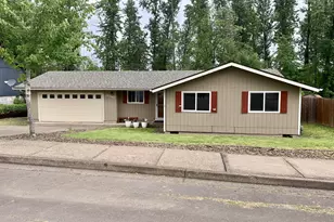2080 W Harrison Ave, Cottage Grove, OR 97424 - Photo 1