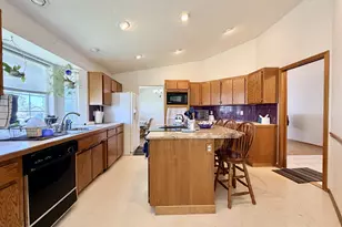 1590 SW Riverhill Dr, Hermiston, OR 97838 - Photo 13