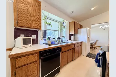 1590 SW Riverhill Dr, Hermiston, OR 97838 - Photo 17