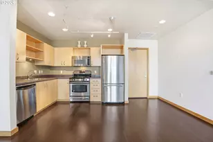 1255 NW 9th Ave, Portland, OR 97209 - Photo 13