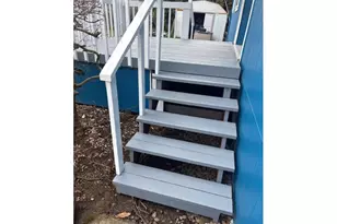 1400 Candlelight Dr, Eugene, OR 97402 - Photo 3