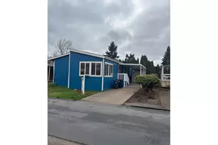 1400 Candlelight Dr, Eugene, OR 97402 - Photo 1