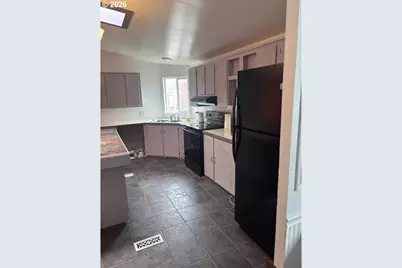1400 Candlelight Dr #174, Eugene, OR 97402 - Photo 9