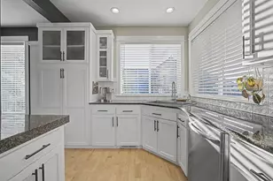 16429 Oaktree Terrace, Oregon City, OR 97045 - Photo 15