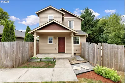 519 NE 2nd St, Battle Ground, WA 98604 - Photo 1