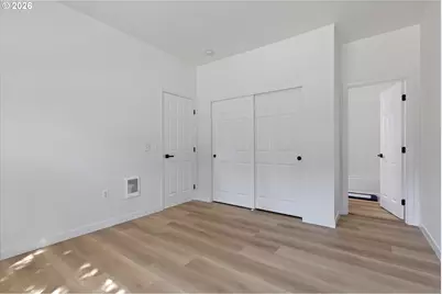 8115 NE Wilkins St, Hillsboro, OR 97006 - Photo 7
