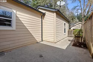 8115 NE Wilkins St, Hillsboro, OR 97006 - Photo 35