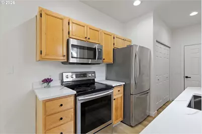 8115 NE Wilkins St, Hillsboro, OR 97006 - Photo 19