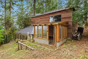 25475 NE Bald Peak Rd, Hillsboro, OR 97123 - Photo 35