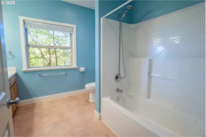 278 Rockridge Ct, Eugene, OR 97405 - Photo 31