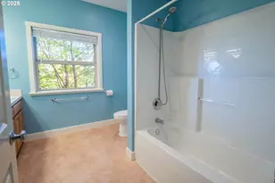 278 Rockridge Ct, Eugene, OR 97405 - Photo 31