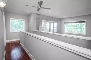 278 Rockridge Ct, Eugene, OR 97405 - Photo 3