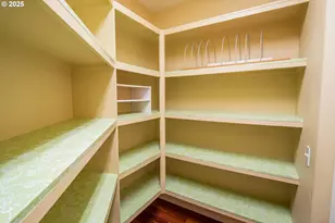 278 Rockridge Ct, Eugene, OR 97405 - Photo 13