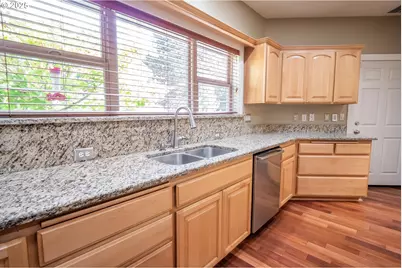 278 Rockridge Ct, Eugene, OR 97405 - Photo 11