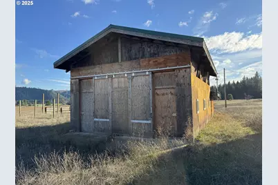 343 Little Mountain Rd, Trout Lake, WA 98650 - Photo 11