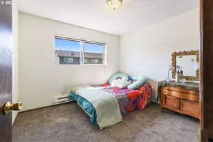 1622 E 9th St, The Dalles, OR 97058 - Photo 17