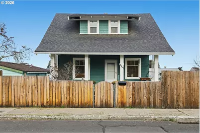 1117 E 9th St, The Dalles, OR 97058 - Photo 1
