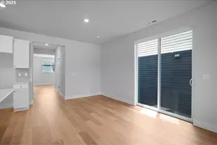 7773 NW Eleanor Ave, Portland, OR 97229 - Photo 3