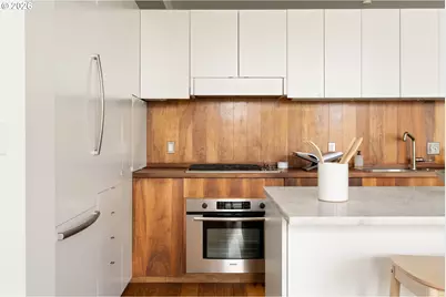 2530 SE 26th Ave #407, Portland, OR 97202 - Photo 9