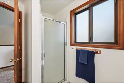 4411 Dillard Rd, Eugene, OR 97405 - Photo 21