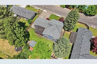 19654 SW Murphy St, Beaverton, OR 97078 - Photo 39